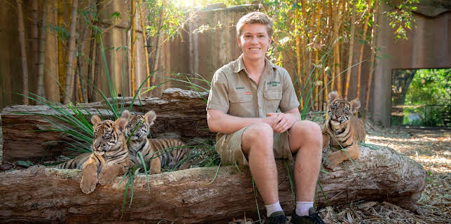 13:05: Crikey! It's the Irwins (S3 E2) (S3) | Animal Planet | 11/22 2025