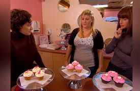 The Cupcake Girls: In Treatment