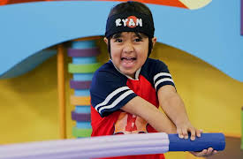 Ryan’s Mystery Playdate: Ryan's Fiery Playdate/Ryan's Crafty Playdate