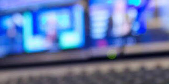 03:48: Inèdits: Tim Burton | Canal 33 | 12/9 2025