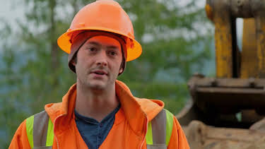 09:00: Tuffa timmerstockar (S3 E1) (S3) | TV10 | 4/3 2026