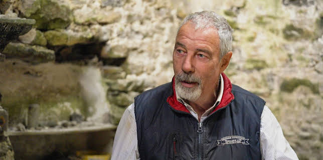 9:00 PM: Our Farm Next Door: Amanda,... | More 4 | 3/16 2026