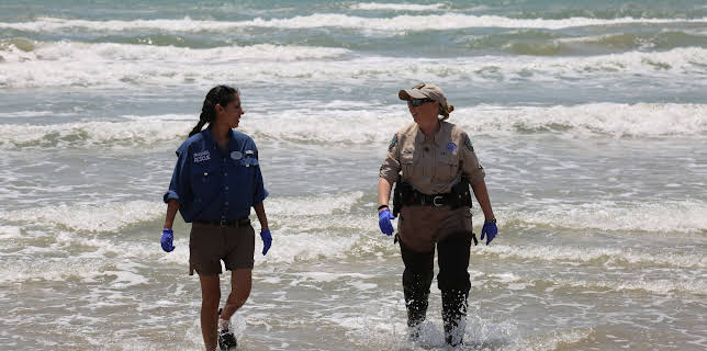 12:10: Lone Star Law  (S4 E4) (S4) | Animal Planet | 1/16 2026