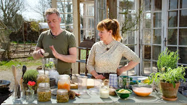 15:25: Hygge i hagen: Jåleri og franske tulipanar | NRK 2 | 4/20 2026