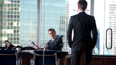 22:00: Suits (S1 E1) (S1) | Viasat Series | 7/24 2026