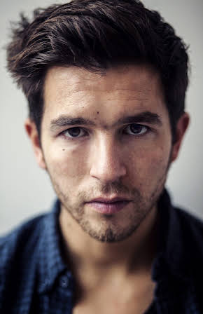 Matteo Simoni as 