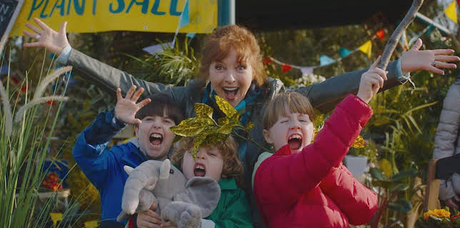 4:00 PM: Biff and Chip (S1) | Cbeebies | 11/23 2025