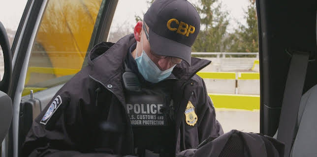 03:55: Border Patrol USA - Einsatz an der Grenze | ProSieben Maxx | 12/1 2025