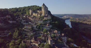 17:15: Faszination Burgen - Monumente des Mittelalters | ZDFinfo | 4/27 2026