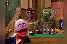 Sesame Street Extras Volume 1: The Worm Games