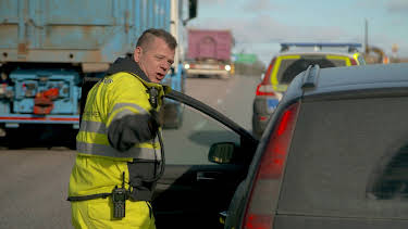 17:30: Vägens hjältar (S9 E1) (S9) | Kanal 9 | 4/22 2026