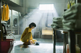 Vis a vis: A las 5 en punto de la tarde