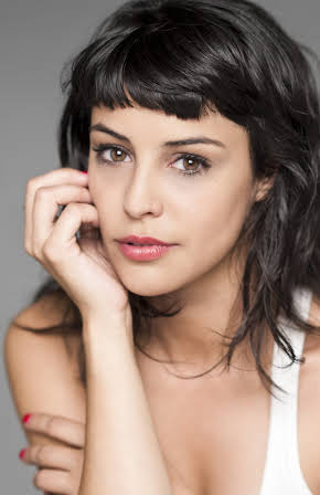 Sara Casasnovas as 
