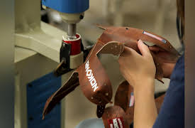 Extraordinary Stories Behind Everyday Things: Wool Blanket, Baseball Gloves