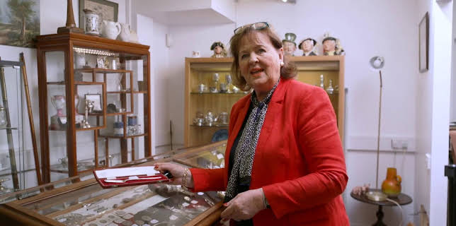 16:45: Antiques Road Trip (S23 E25) (S23) | TV8 | 12/2 2025