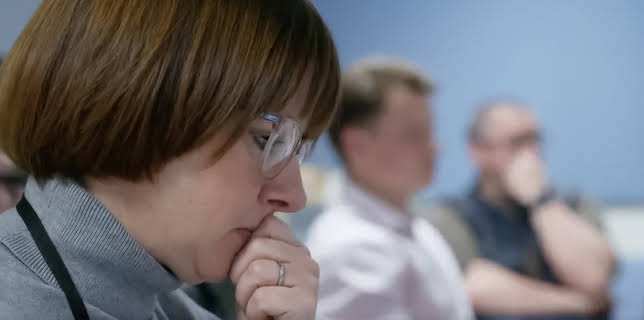 9:00 PM: New: Catching a Killer | Channel 4 | 1/6 2026