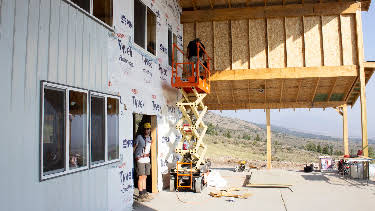 06:25: Building Off The Grid (S7 E10) (S7) | Discovery Channel | 8/26 2026