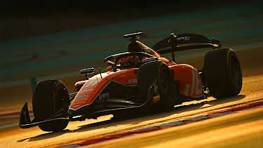 21:05: Formel 2 | Viasat Sport 1 | 5/1 2026