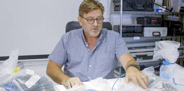 10:00 AM: Shoplifters & Scammers: At War With The Law | 5 Star | 1/30 2026