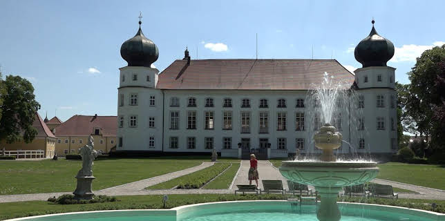 16:15: Adel zwischen Märchen und Moderne | BR Fernsehen | 12/21 2025