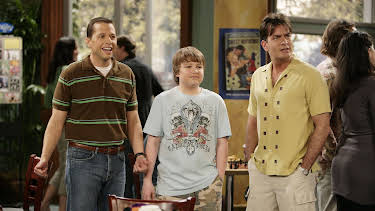 22:25: Two and a Half Men (S5 E13) (S5) | Kanal 9 | 10/27 2026