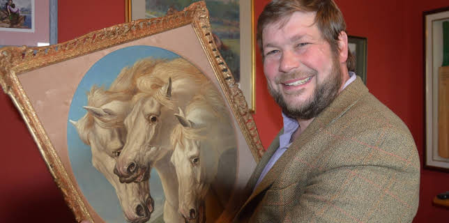 13:55: På skattejakt i Yorkshire: Frazer Hines og Jenny Powell | NRK 2 | 2/25 2026