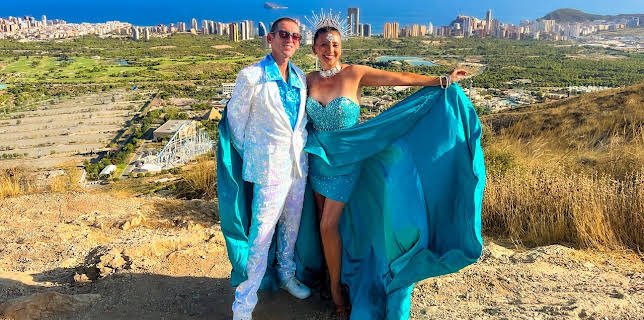 9:00 AM: Bargain-Loving Brits in the Sun (S9 E24) (S9) | 5 Star | 11/18 2025