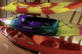 How It's Made: Volume 1: kayaks, safety boots, electronic signs and breakfast cereals