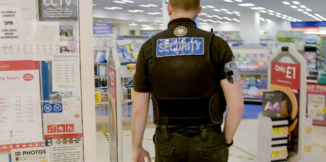 10:00 AM: Shoplifters & Scammers: At War With The Law | 5 Star | 1/29 2026