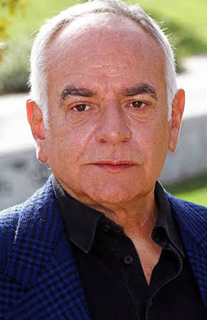 Pep Antón Muñoz as 