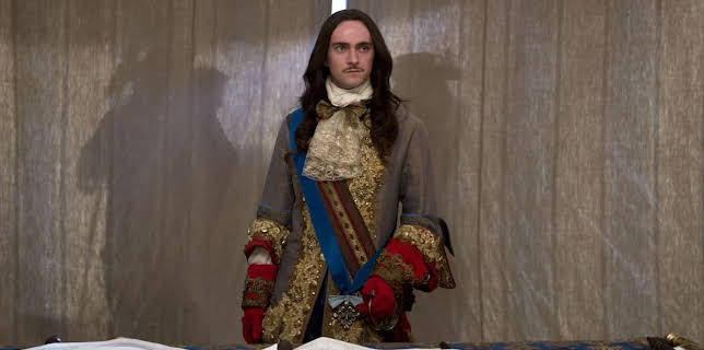 02:15: Versailles (S01/E04) | One | 2/1 2026