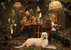 Banjo and Ro’s Grand Island Hotel