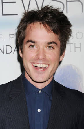 Thomas Matthews as 