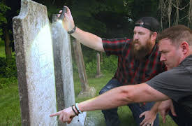 28 Days Haunted: ¡Idos de aquí!