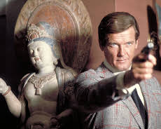 James Bond 007 - Der Mann mit dem goldenen Colt