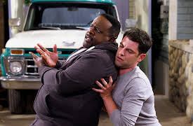 The Neighborhood, Season 1: Welcome to the Spare Key