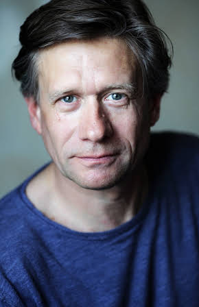 Stephan Baumecker as 