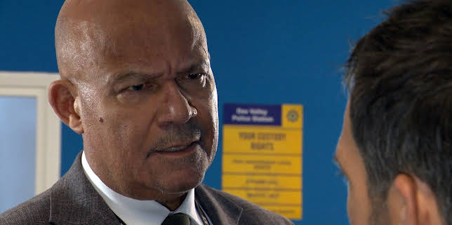 7:00 PM: Hollyoaks | E4 | 12/1 2025