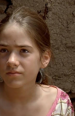 Karoline Eckertz as 