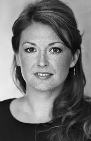 Louise Mieritz as 