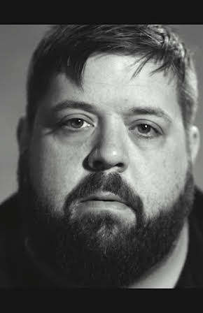 Tom E. Nicholson as Bobo