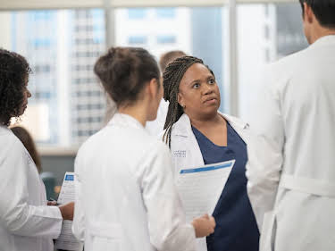 15:40: Grey's Anatomy - Die jungen Ärzte | Sixx | 8/4 2026