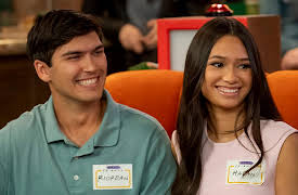 Friends: The Game Show, Season 1: The One With the Chest Wax