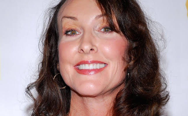 Tress MacNeille