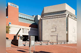 The Great Tours: Washington DC: The Holocaust Museum