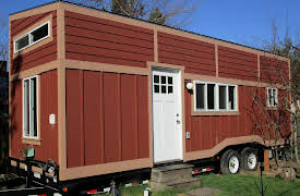 House Hunters: Volume 7, Season 162: Family of Four Goes Tiny in Albany, Oregon