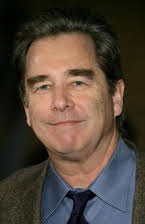 Beau Bridges som Edmund DeGuilles