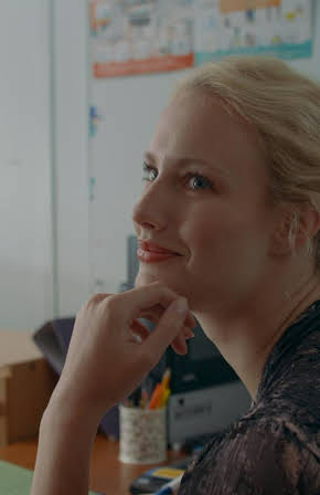 Abi Casson Thompson as 