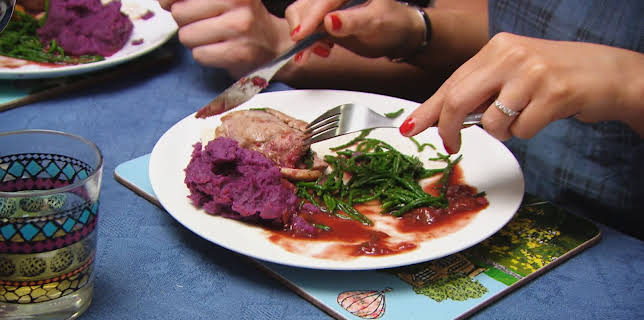 3:40 AM: Couples Come Dine with Me | Channel 4 | 2/4 2026