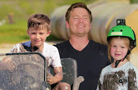 Hudson's Playground: Mud Farm Mess Fest by pocket.watch: Hay Fever!